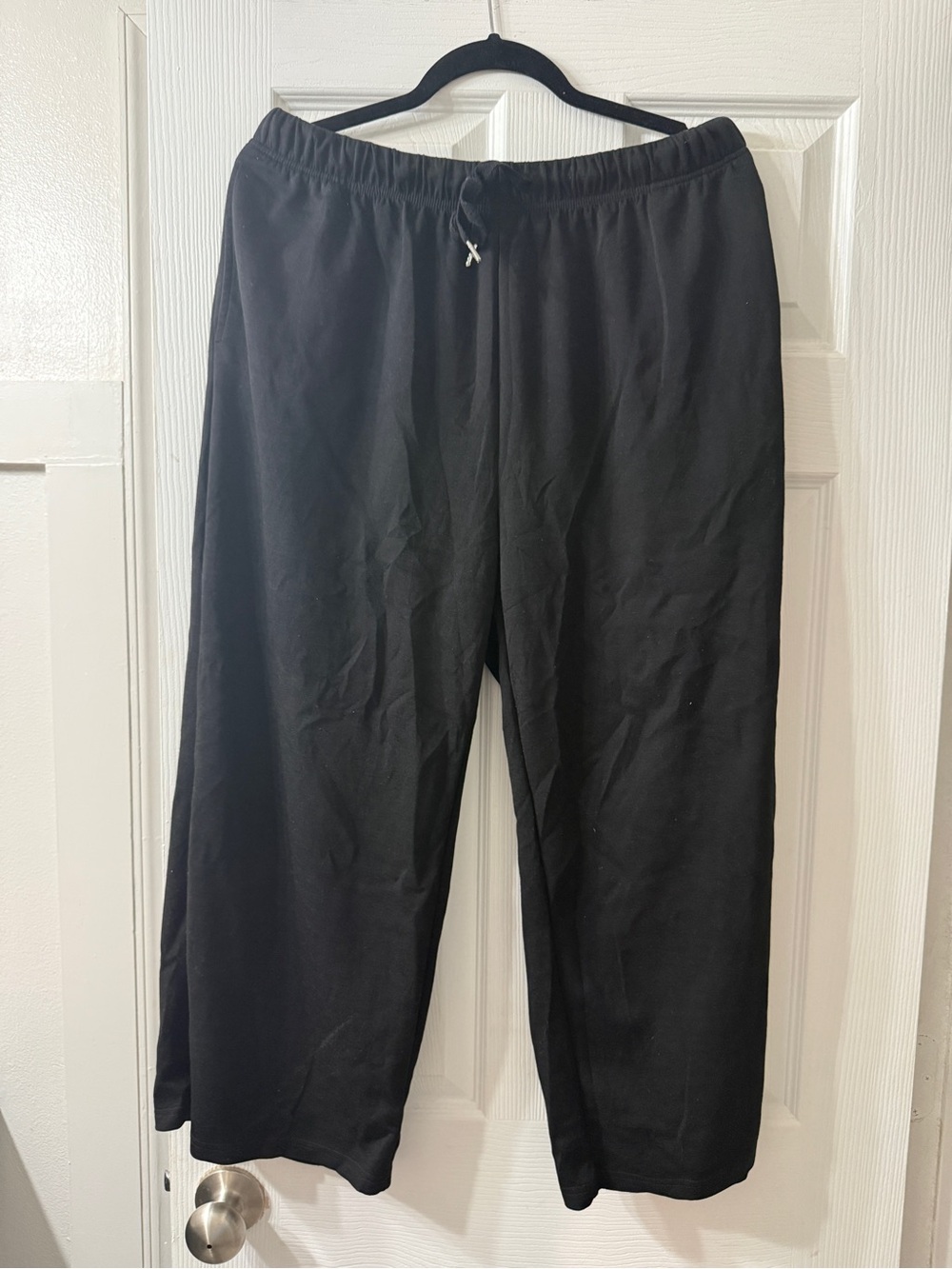 Women's Black Relaxed Drawstring Sweatpants
